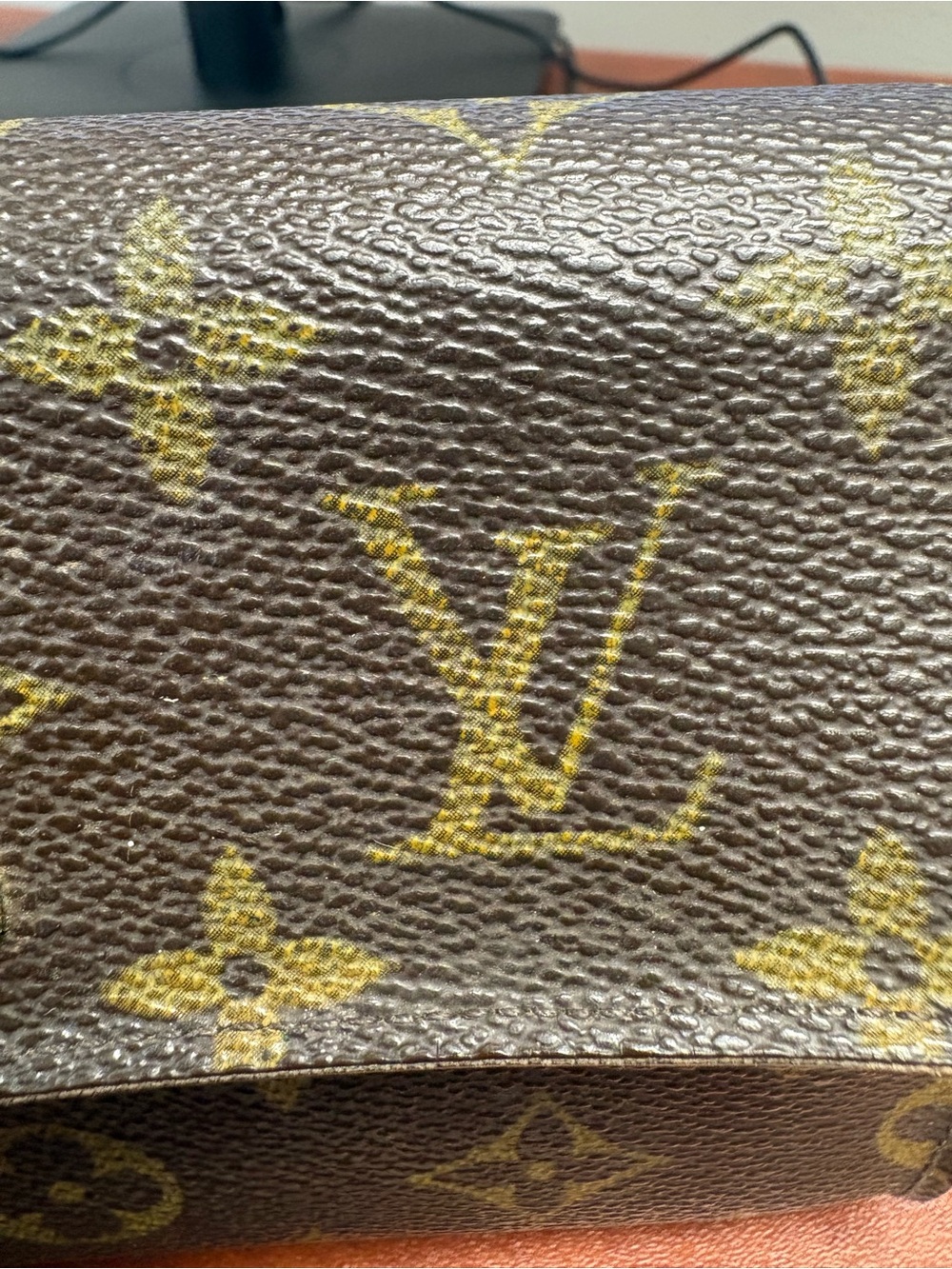 Louis Vuitton Monogram Snap Closure Wallet in Brown and Gold - Picture 5 of 14